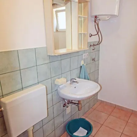 Anamarija Apartman *